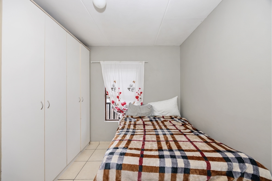 2 Bedroom Property for Sale in Parklands Western Cape